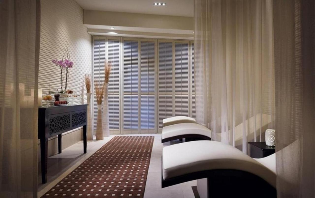 Mall Fashion Avenue Burj Khalifa View Residence- Formerly Address Mall Appartement