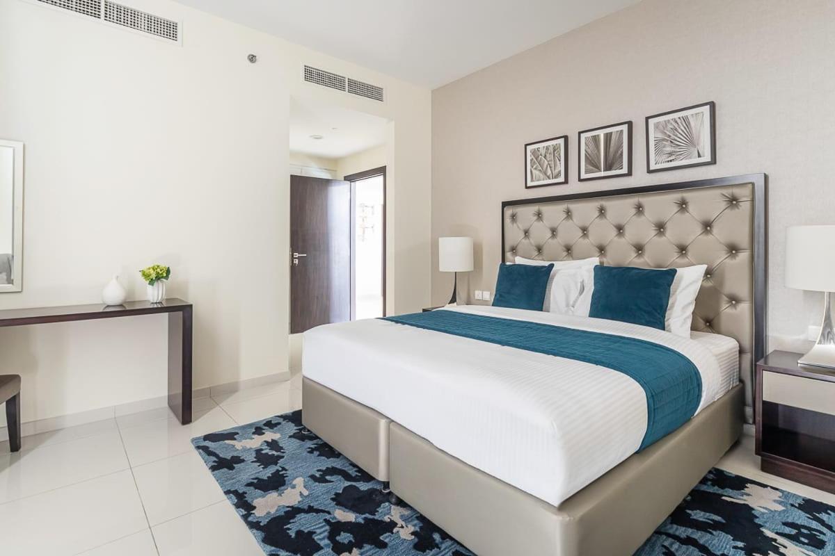 Frank Porter - Damac Celestia Appartement *