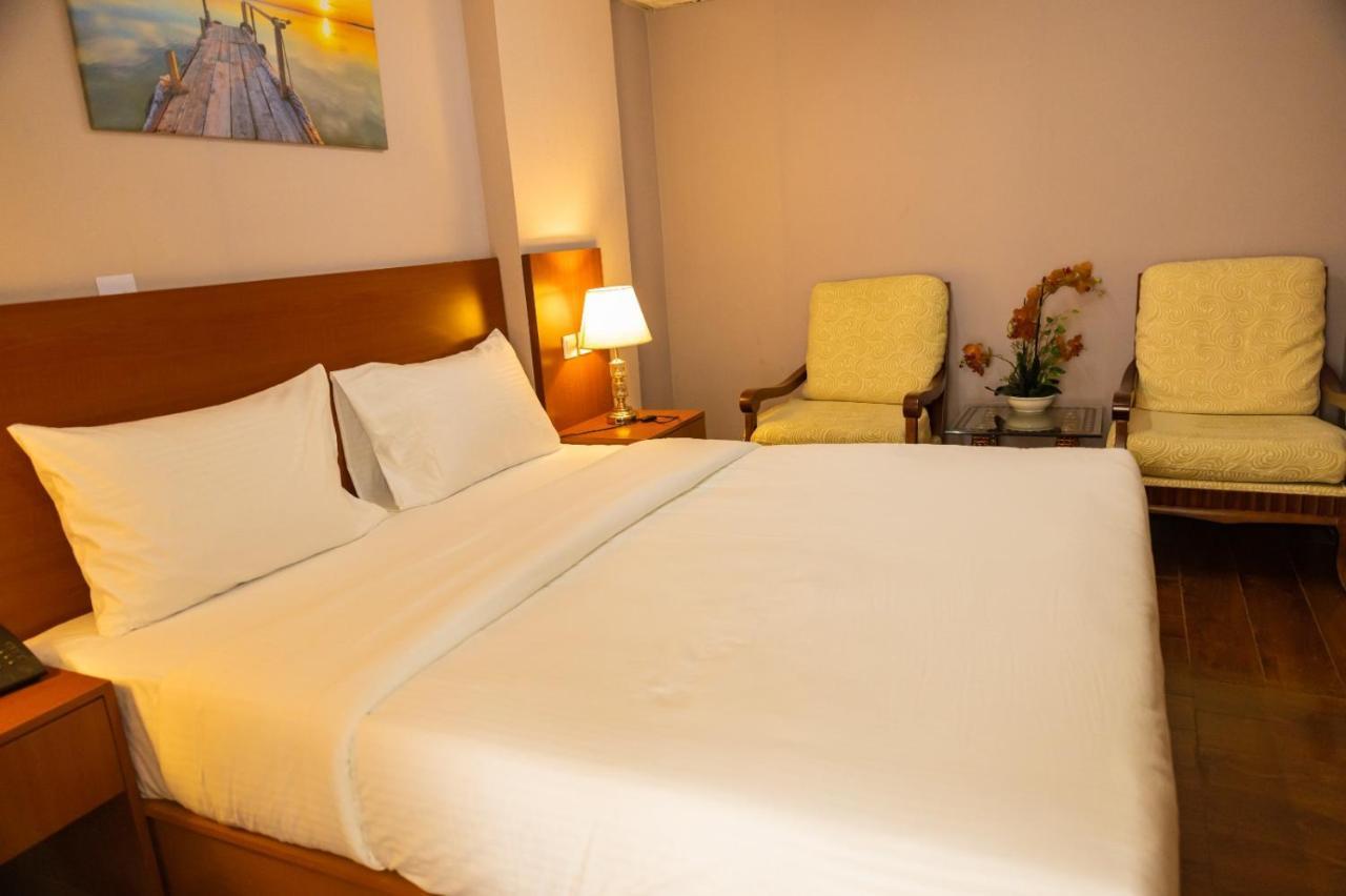 Hotel Three 888 Dubai