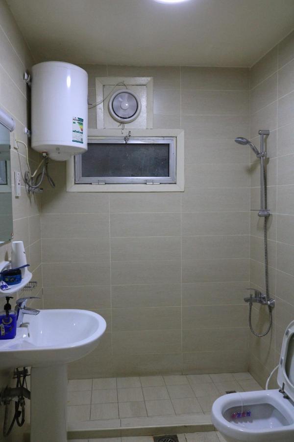 Sakhra Hostel Vandrarhem Dubai