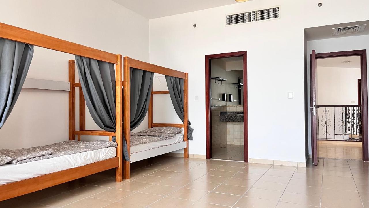 Hostal Ampus