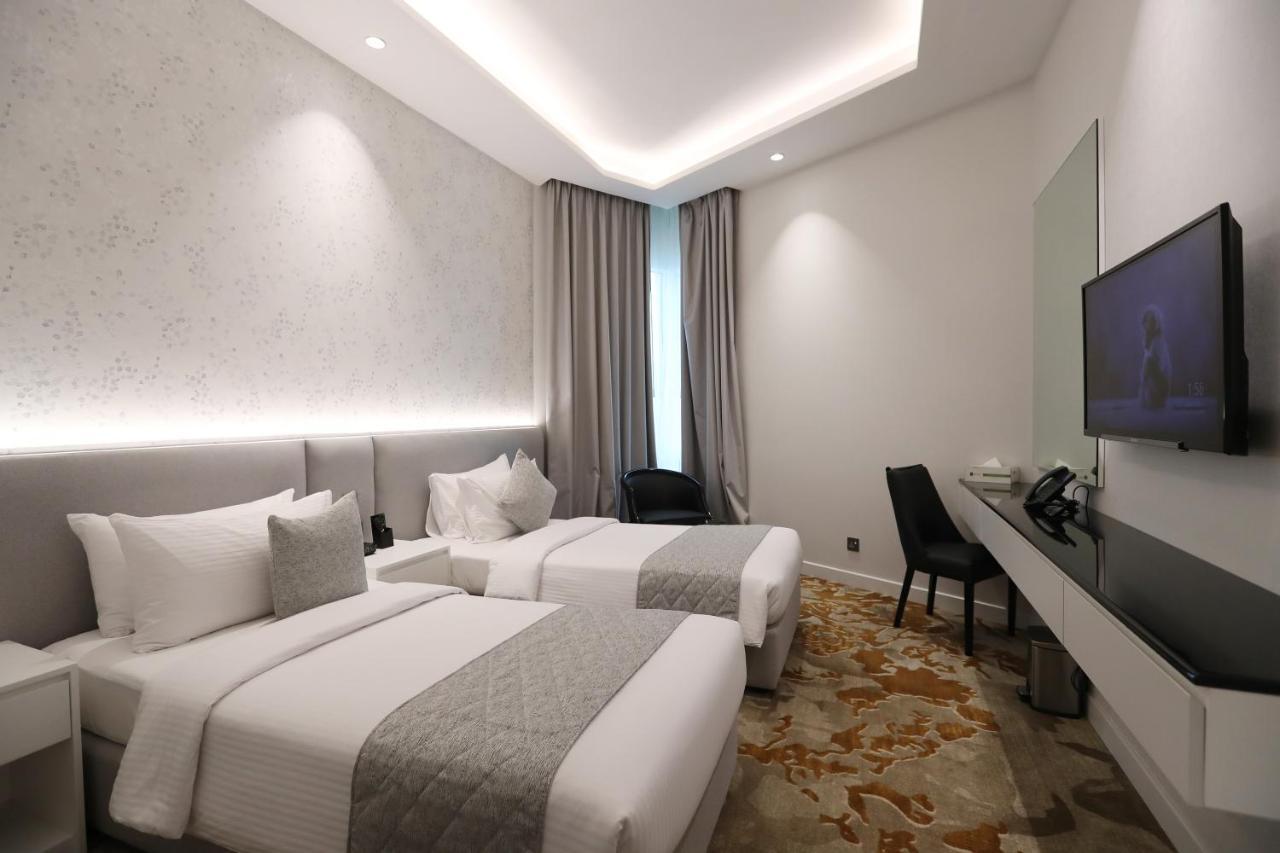 Estay Dubai