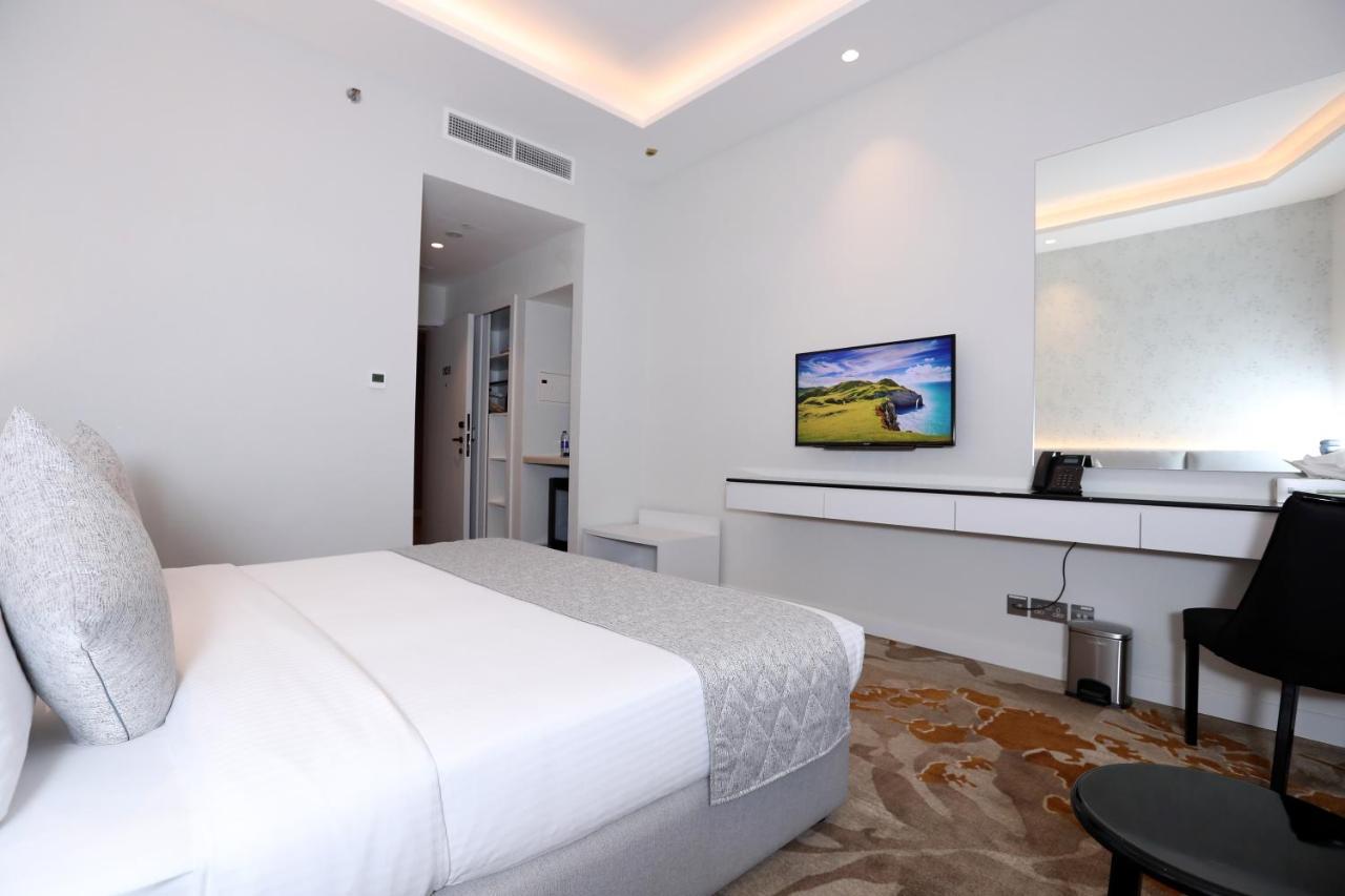 Estay Dubai