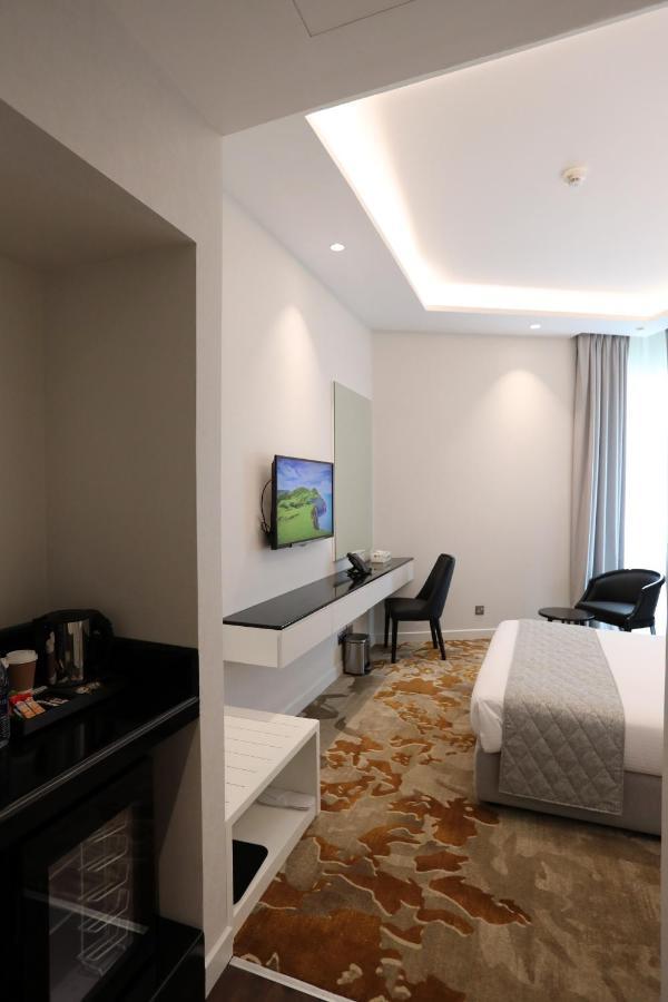 Estay Hotel
