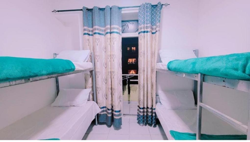 Haram Hostels Hostal *