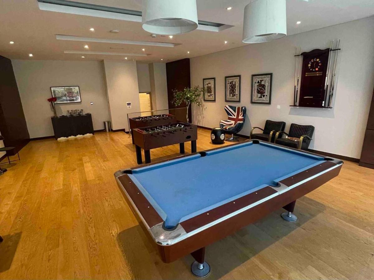 Lejlighed 1br Fendi Unit In Damac Heights On 65th Floor