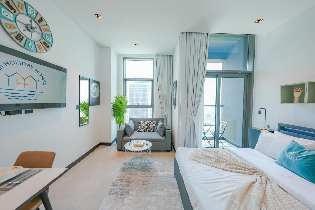 Stylish Loft With Balcony Overlooking Views Appartement