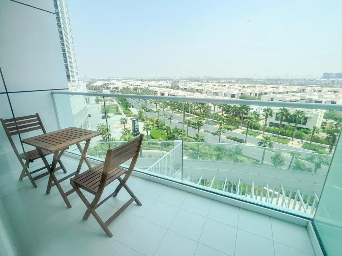 Modern With Wide Views From Balcony Apartment