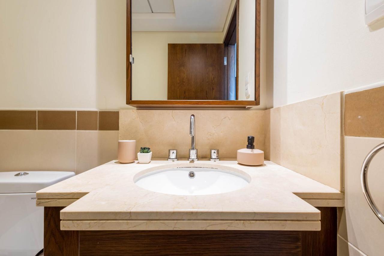 Nasma Luxury - Sleek And Modern Near Burj Khalifa Appartement Dubaï