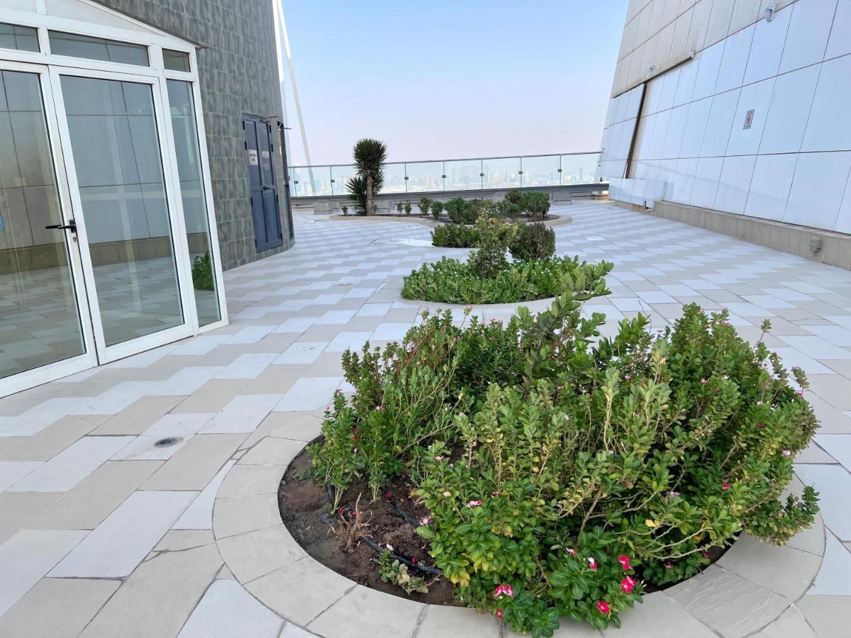 Cosmos Living Spacious With Balcony Gcv1 * Dubai