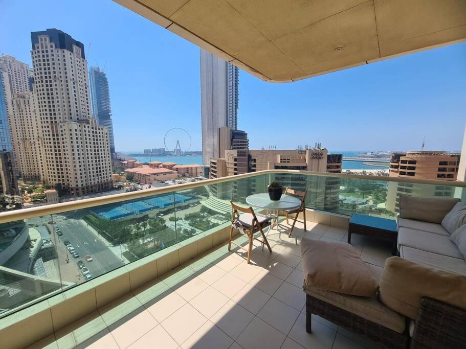Sunrise Homes - With Huge Balcony & Amazing View Near Jbr Dubaï