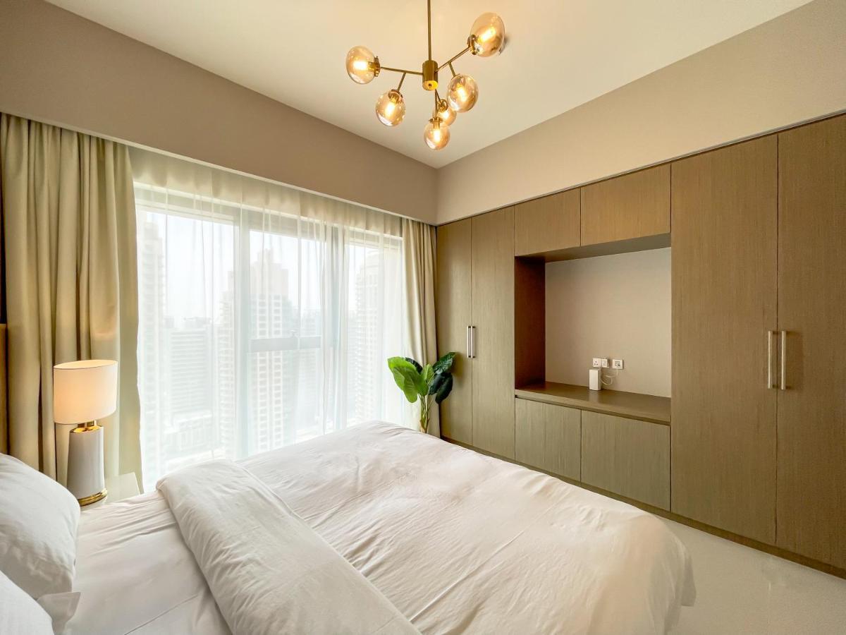 Amazing Next To Mall 160br-2 Apartamento Dubái