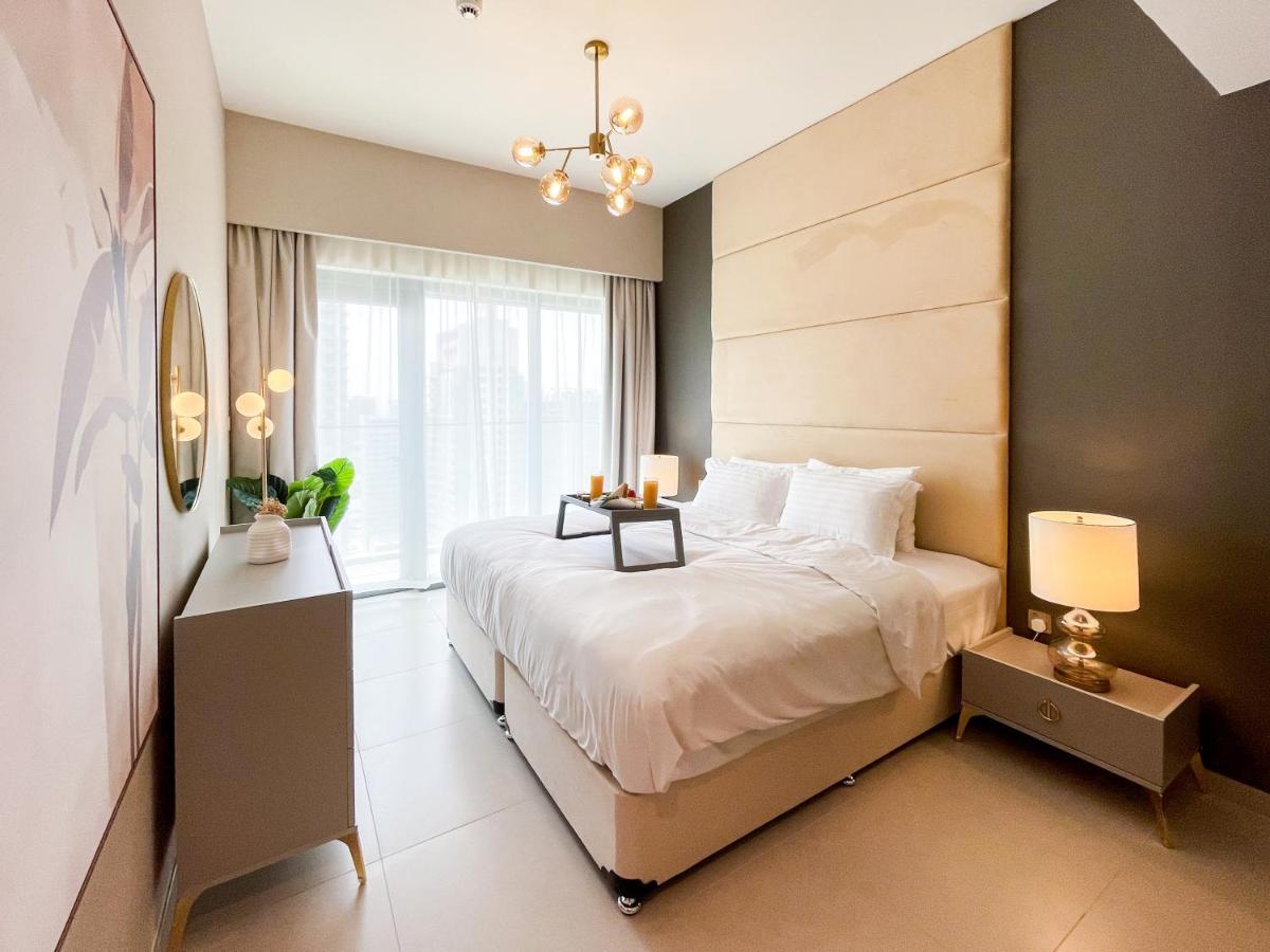 Amazing Next To Mall 160br-2 Apartamento Dubái