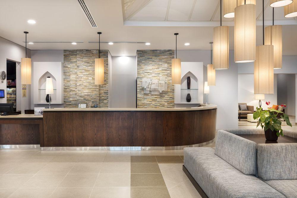 Hotel Express Safa Park, An Ihg 3*
