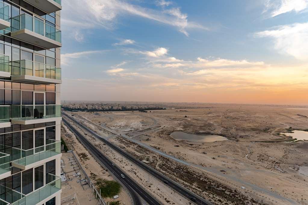 Hotel Radisson Damac Hills Dubái