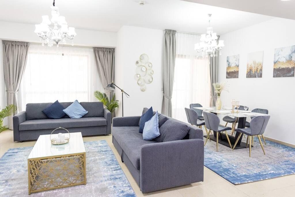 Apartemen Shams Front Jbr By Happy Season