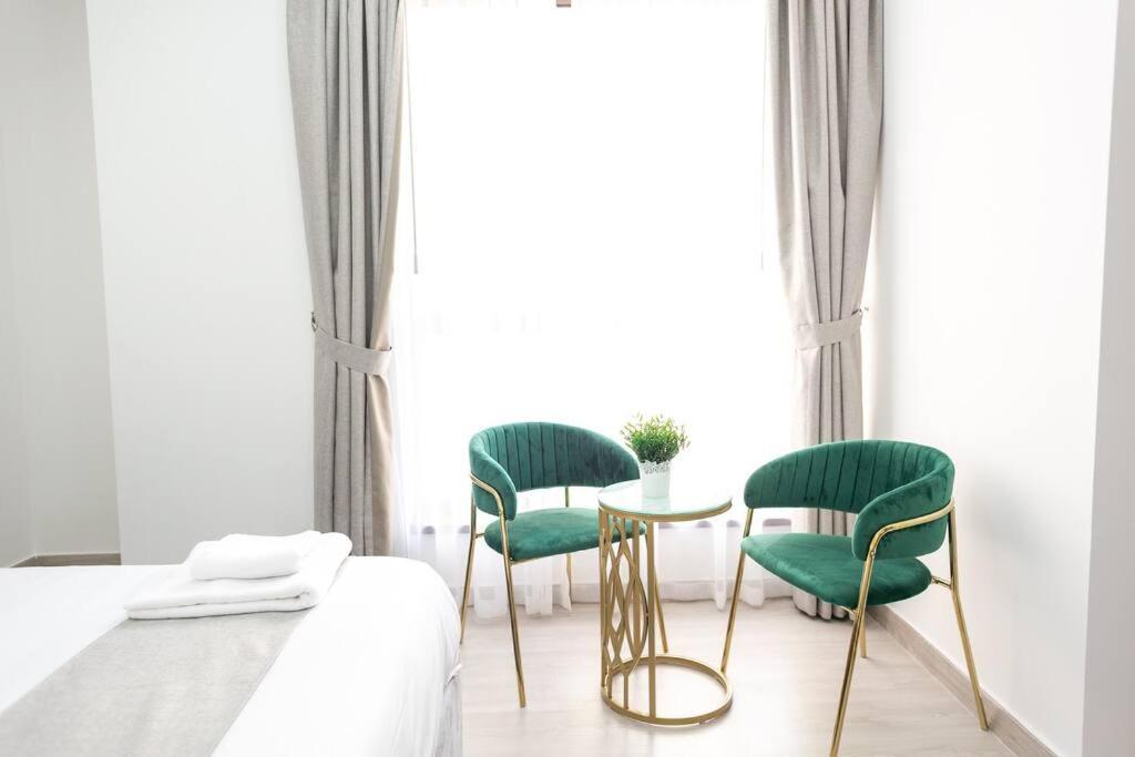 Apartemen Shams Front Jbr By Happy Season *