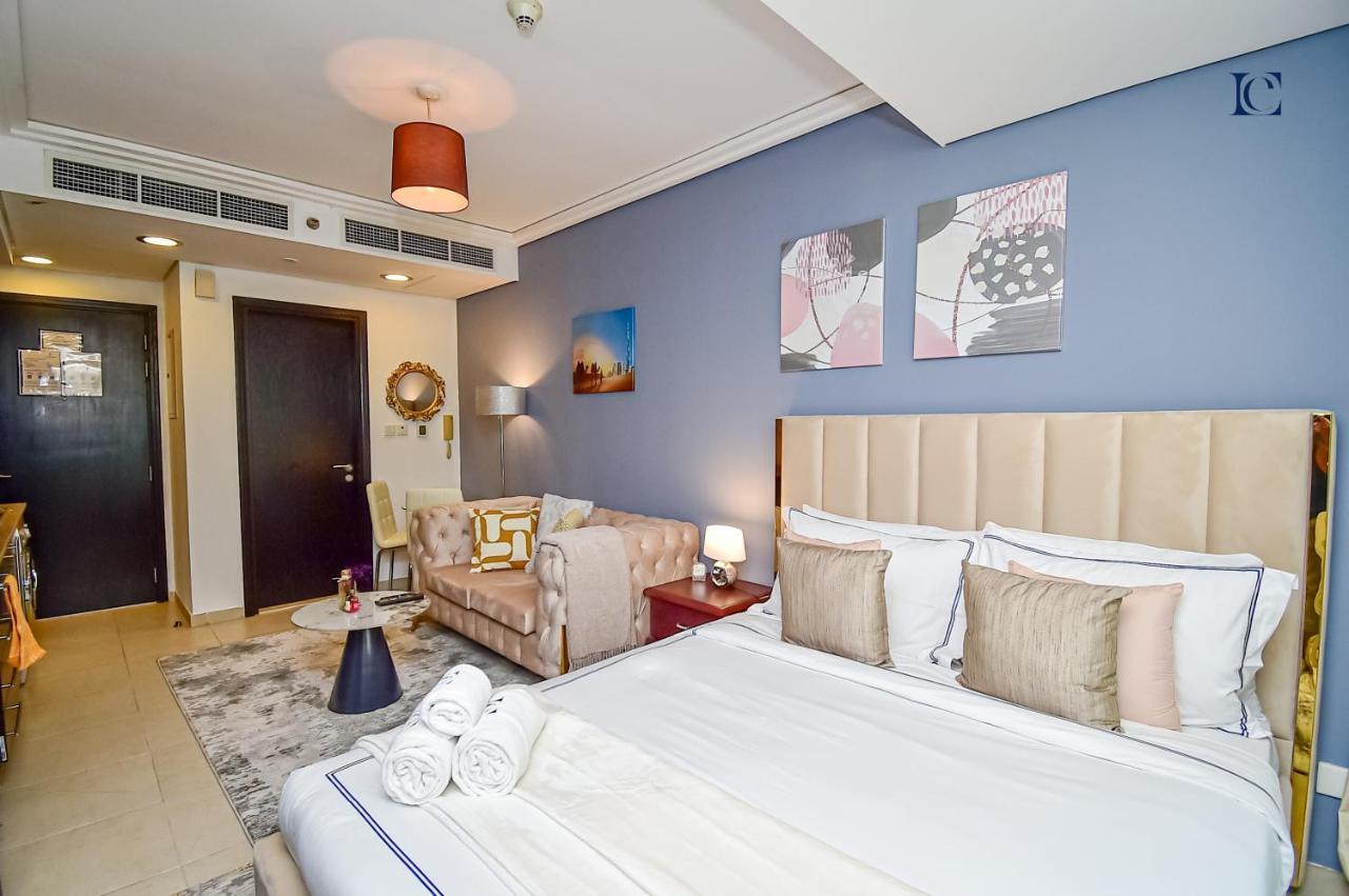 Well-kept Furnished In Jumeirah Towers - Chr