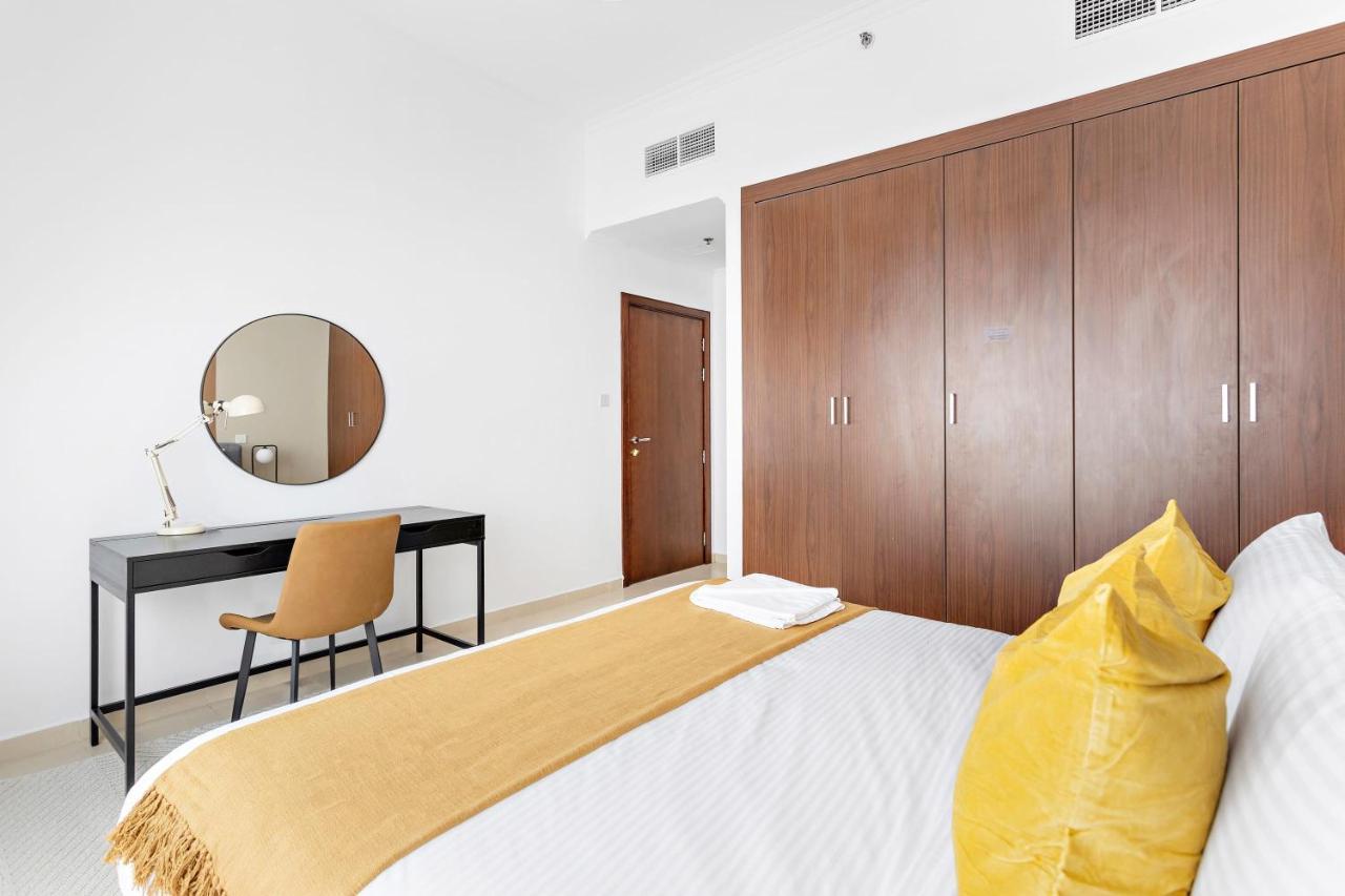 Silkhaus Spacious Gym & Pool 1bdr Art Appartement