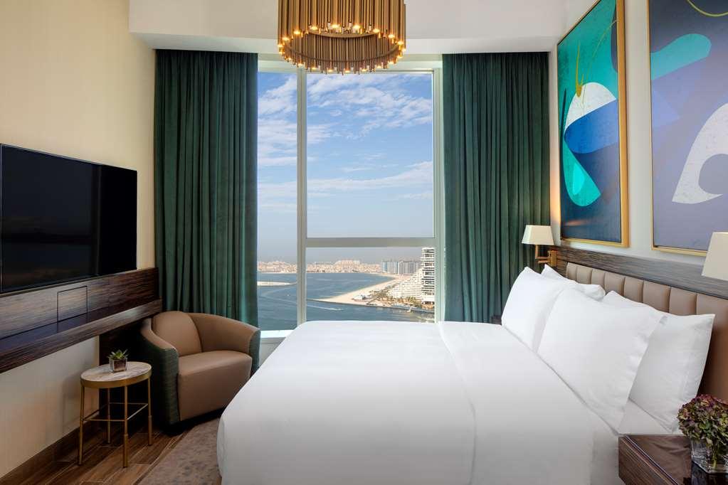 Hotel Avani Palm View *