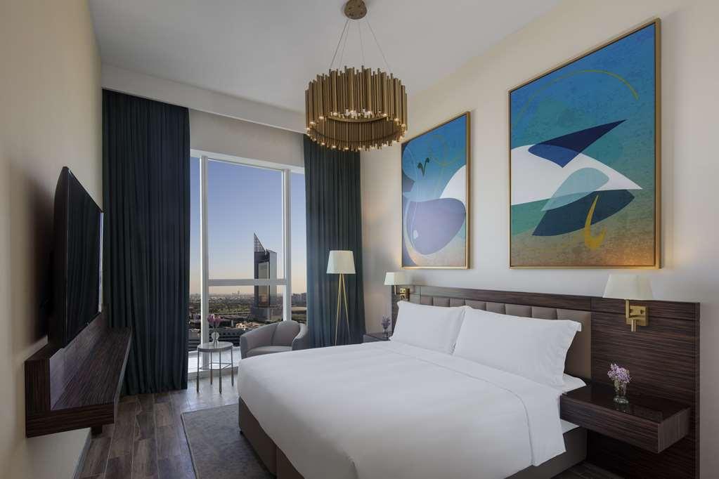Avani Palm View Hotel *