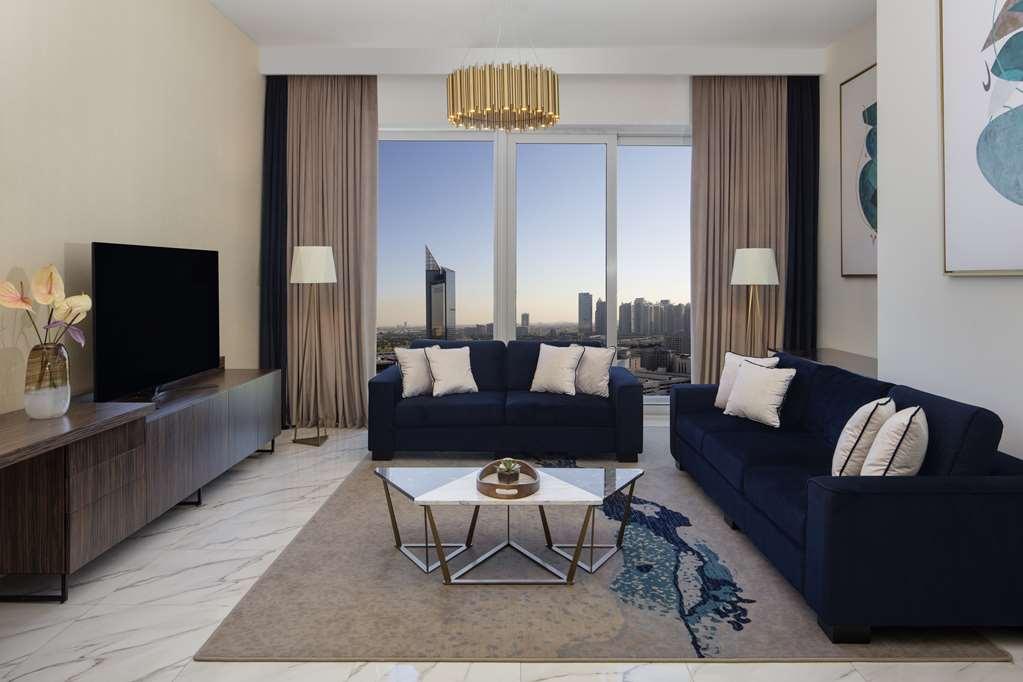 Hotel Avani Palm View *