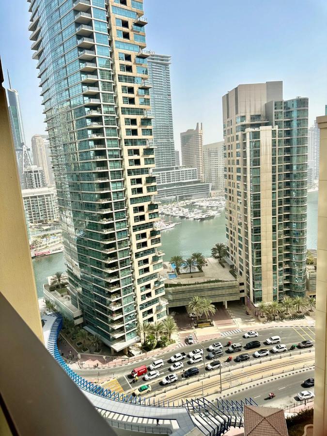 2br Luxury Marina View Dubaï