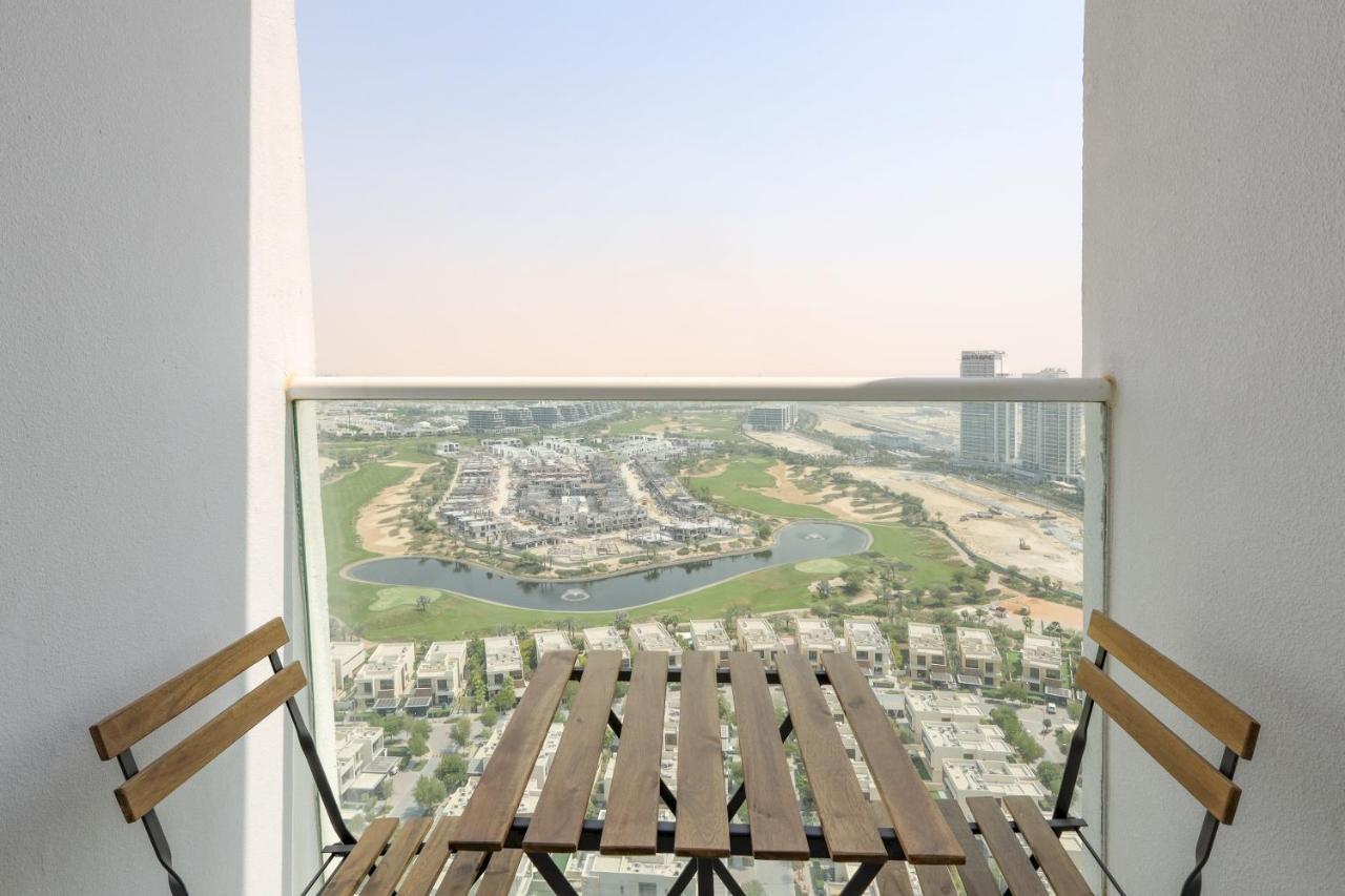 Elite Lux Homes - Serene Golf View Living 1 Bhk In Damac Hills Apartamento *