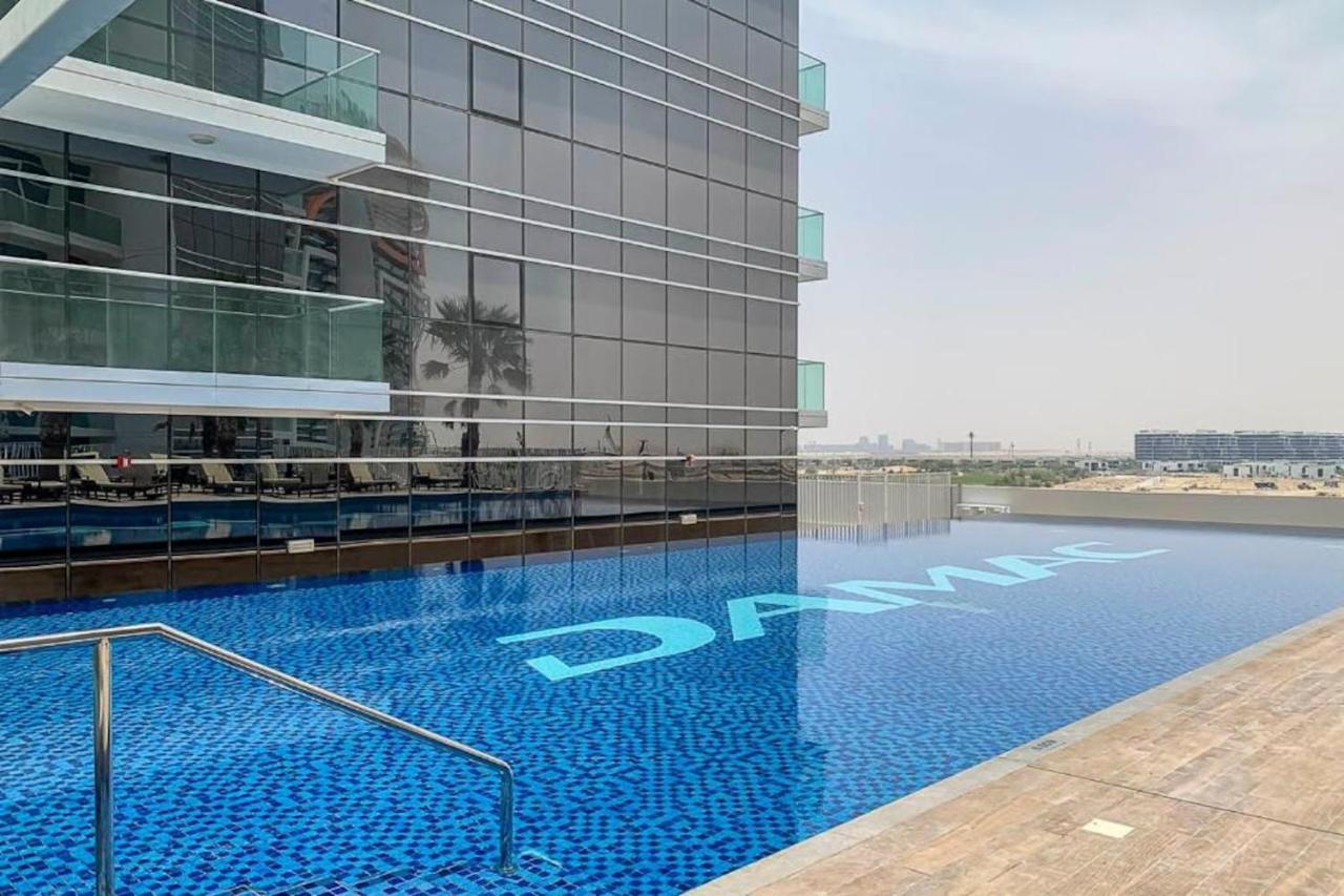 Apartamento Elite Lux Homes - Serene Golf View Living 1 Bhk In Damac Hills Dubai