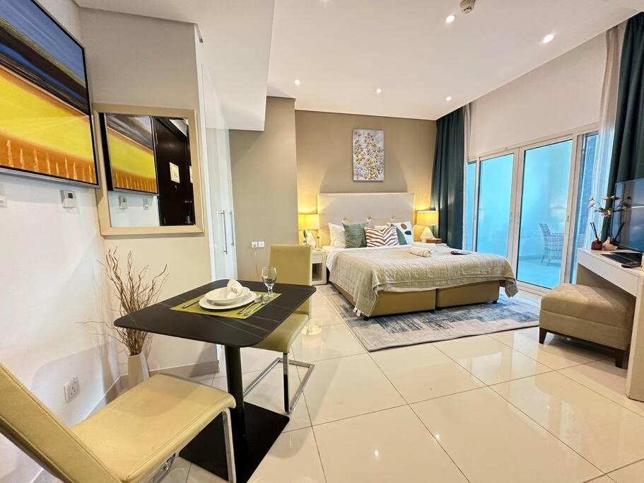 Appartement Manzil - Cozy Nr Downtown W Canal Views Dubaï