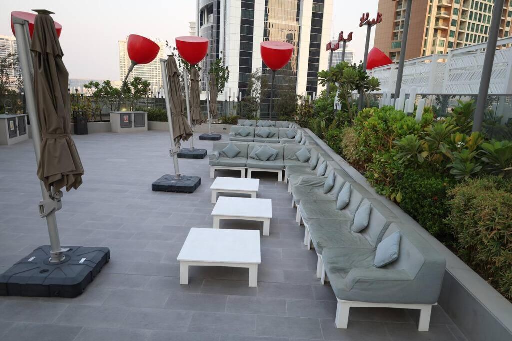 Mag 318 Downtown Superior Elegant View By Dolphinsuites Apartment Dubai