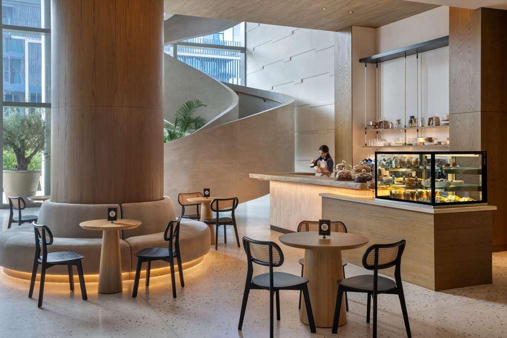 Radisson Palm Jumeirah Hotel Dubai