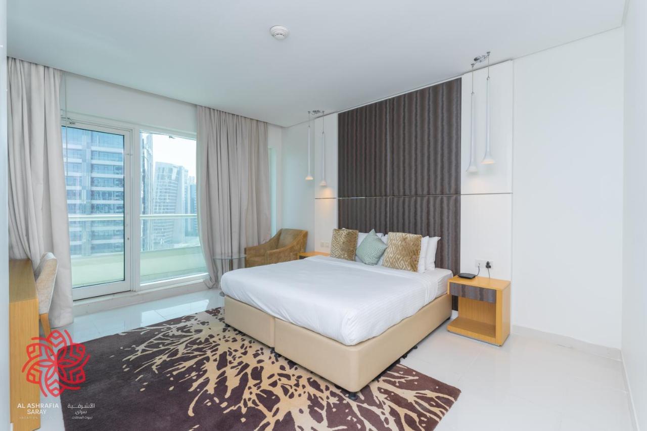 Alashrafia Saray- Waterfront 3 Bdr Business Bay Apartemen