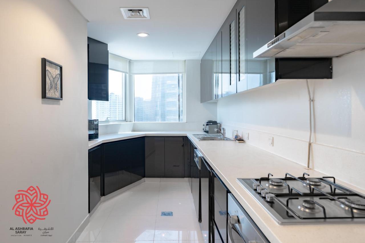Alashrafia Saray- Waterfront 3 Bdr Business Bay Apartemen *