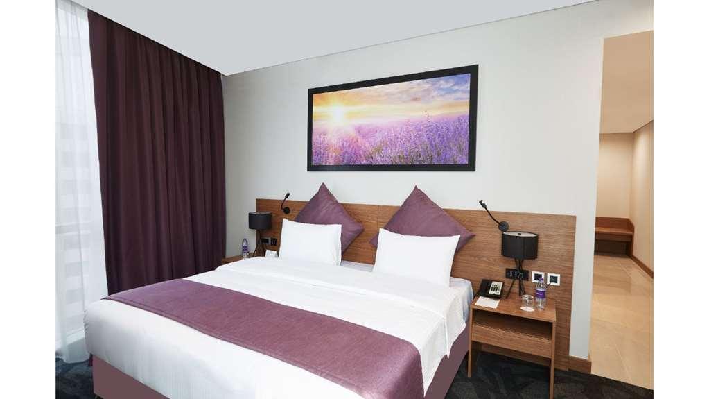 Park Regis Business Bay