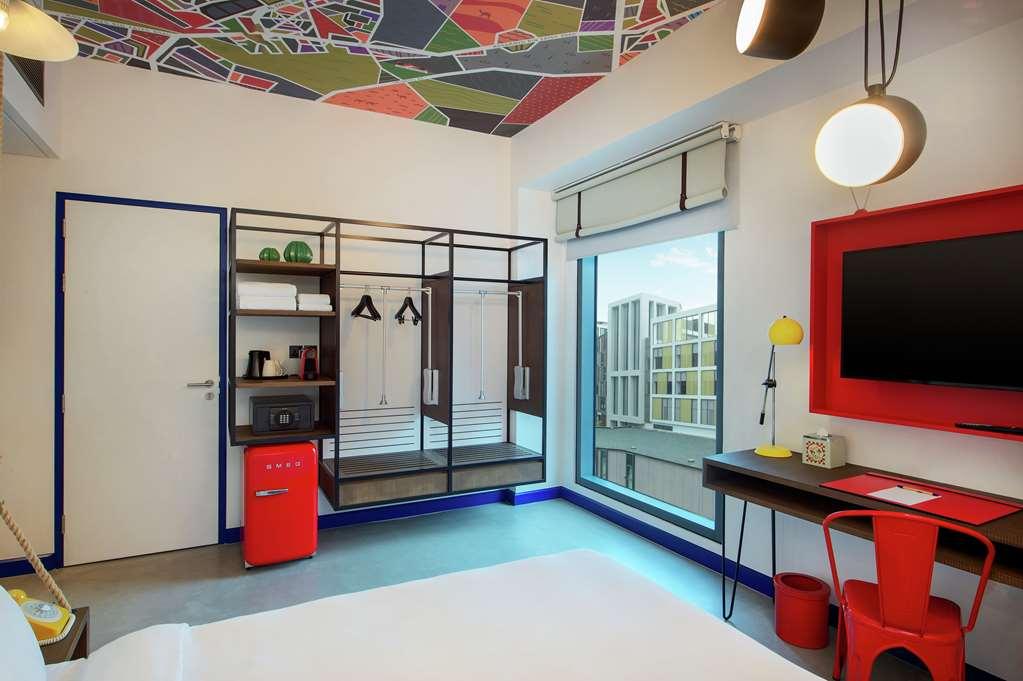 Hampton By Hilton Al Seef Dubaï