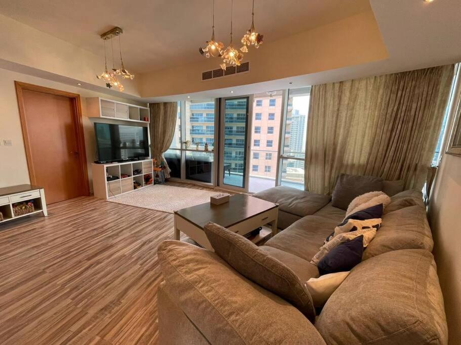 Appartamento 2 Bedroom & 3 Bath In Marina - Walking Distance To Jbr!
