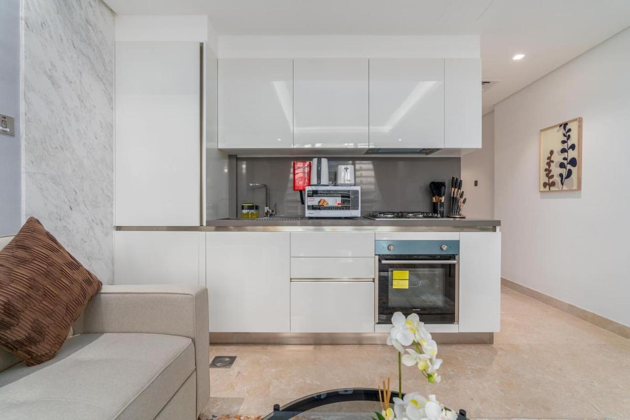 White Sage - Luxury A Few Minutes Away From Mall *