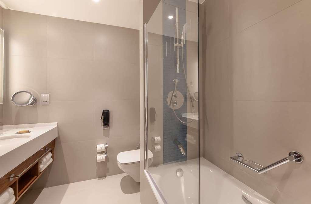 Doubletree By Hilton Al Jadaf Hotel 4*