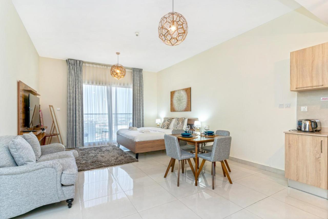 Appartement Contemporary With Balcony I Fast Wi-fi Dubaï