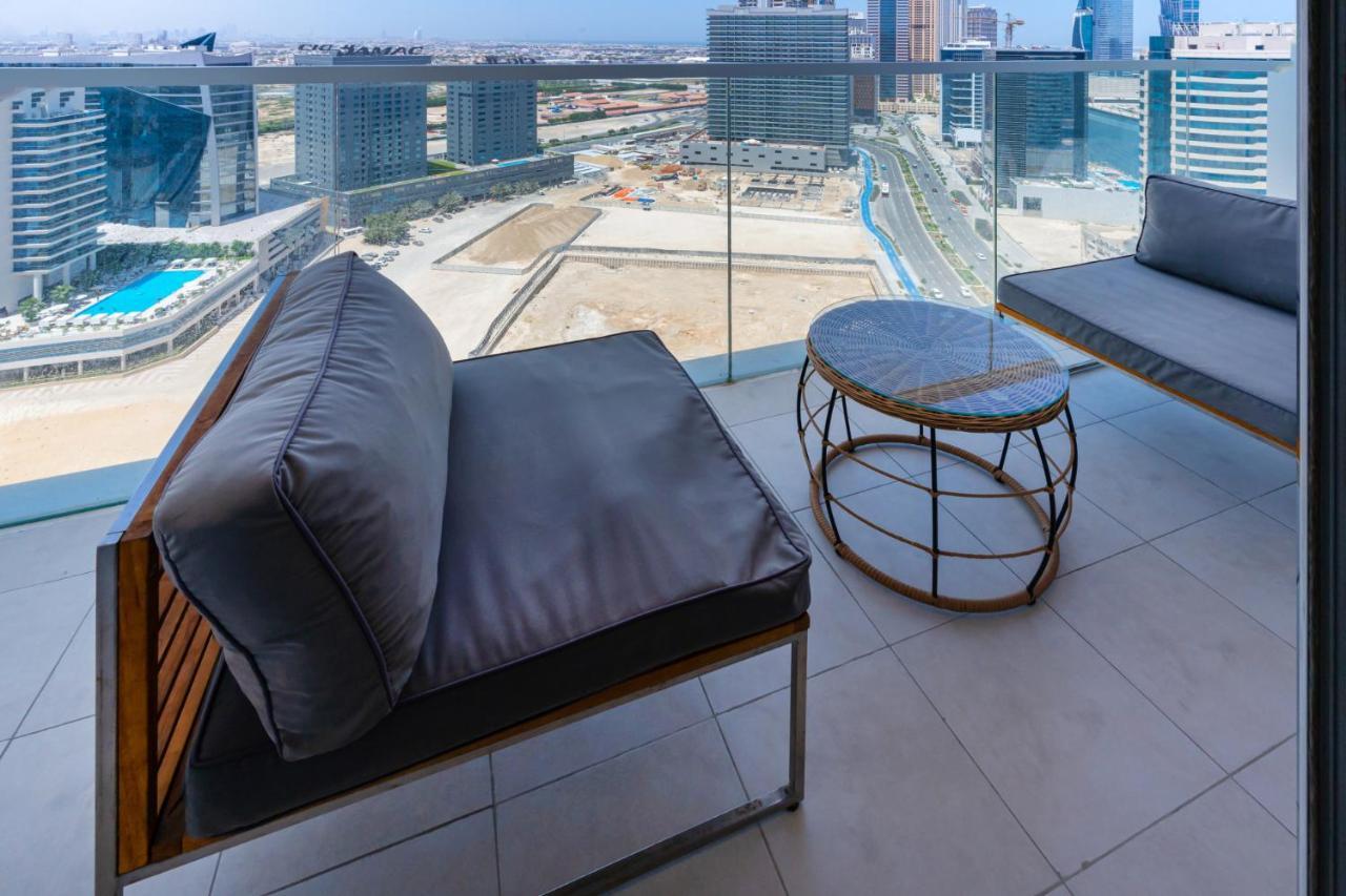 Contemporary With Balcony I Fast Wi-fi Dubaï