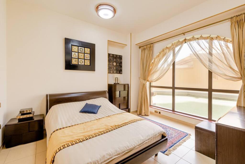 Gorgeous 3 Bedroom In Jbr Apartamento