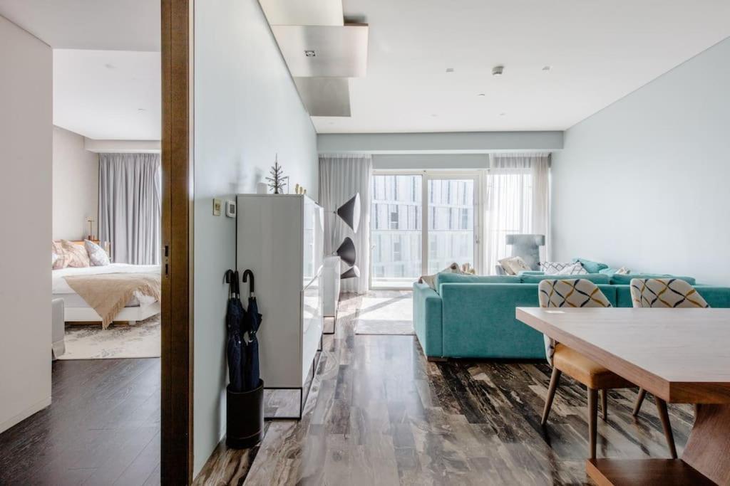 Lejlighed 1br Fendi Unit In Damac Heights On 65th Floor Dubai