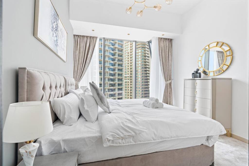 Stonetree - Modern 1br Near Marina Mall Appartement