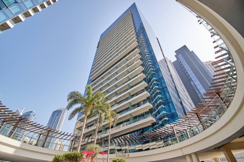 Stonetree - Modern 1br Near Marina Mall Appartement *