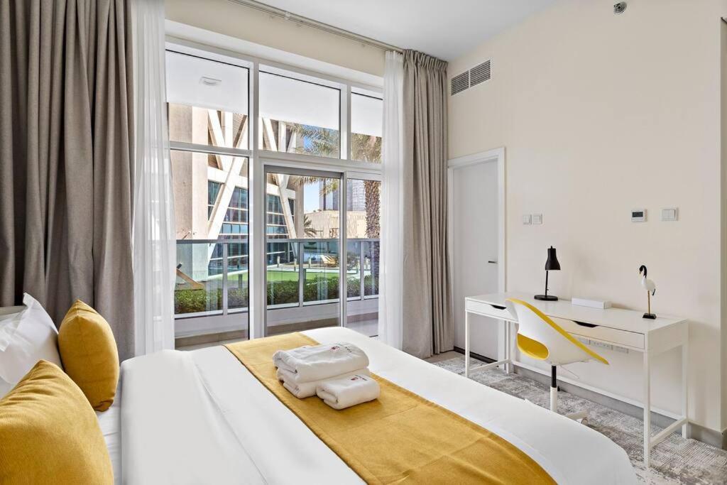 Stonetree - Furnished 2 Bedroom With Maids In Marina * Dubaï