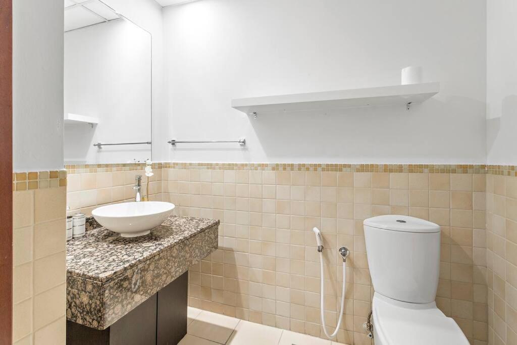 Appartement Stonetree - Beautiful 1br With Partial Sea View *
