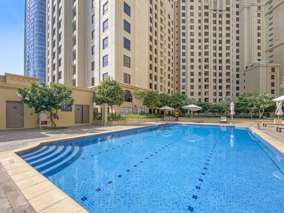 Stonetree - Beautiful 1br With Partial Sea View