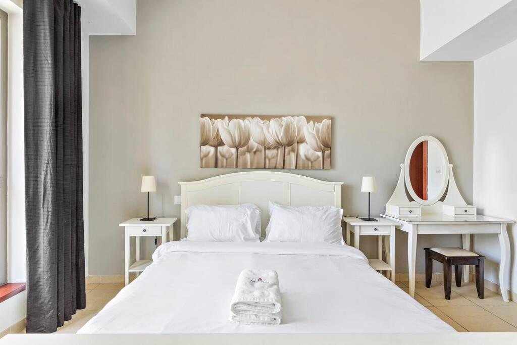 Stonetree - Beautiful 1br With Partial Sea View Dubaï