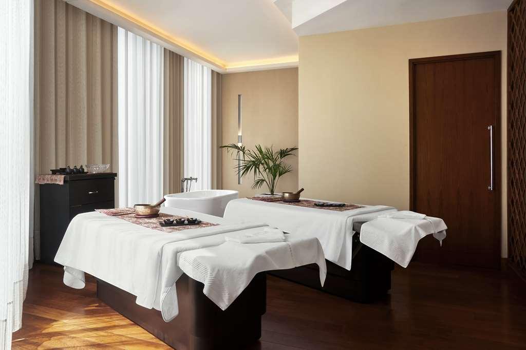 Anantara Downtown Hotel